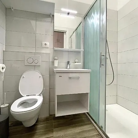 Nala Apartament *